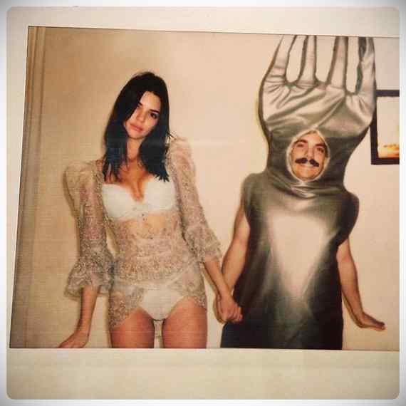 Kirby Jenner el azote en Instagram de Kendall Jenner. 7